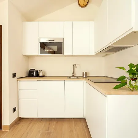 Mansarda Sul Di * קומו